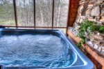 Hot tub with wooded Views 